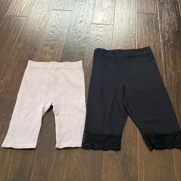 Lot of 2 Zara bike shorts. Purple and black. Xs-s - Picture 1 of 8